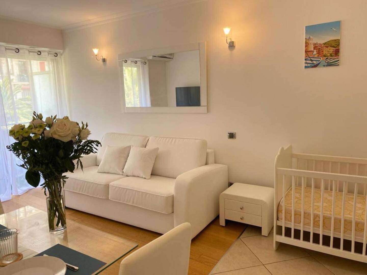 Leilighet Azur Flat