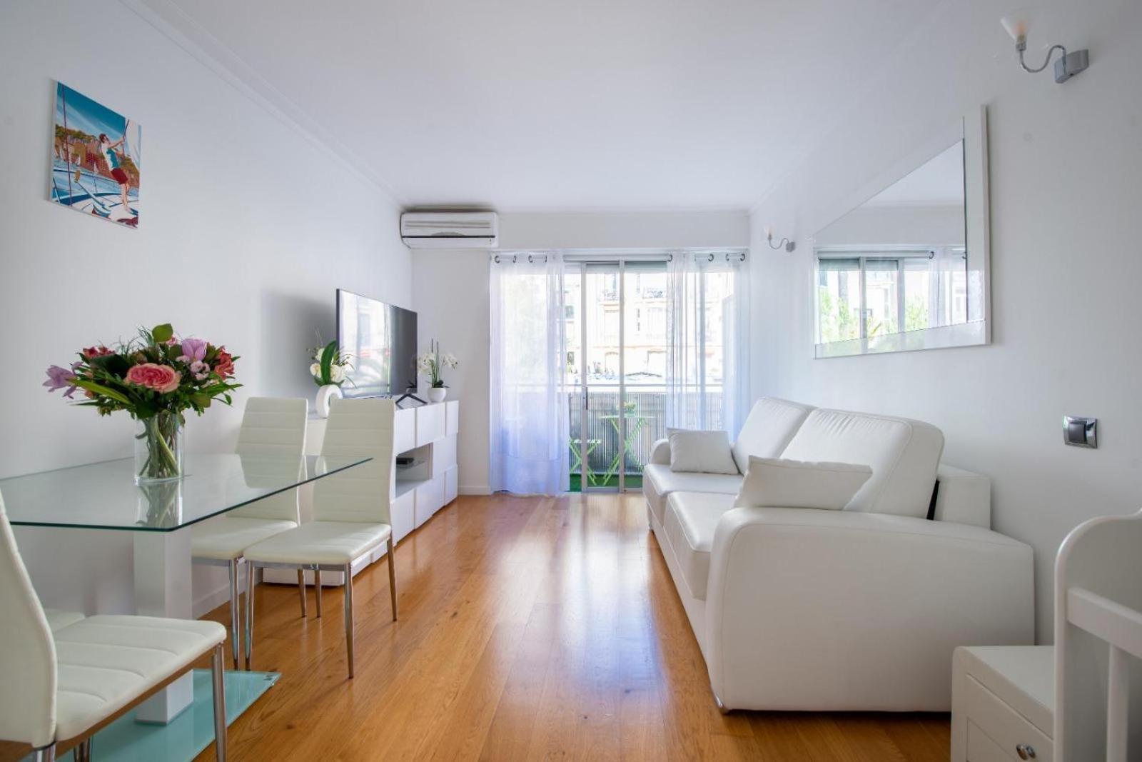 Leilighet Azur Flat *